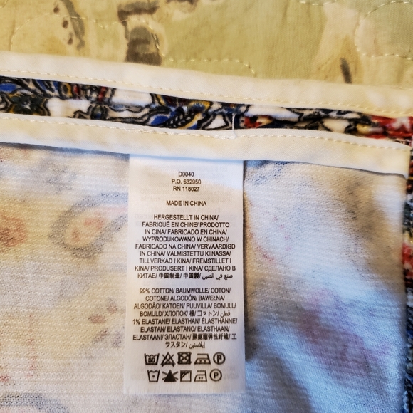 Floral Long-Sleeve Dress with Belt - Picture 5 of 12